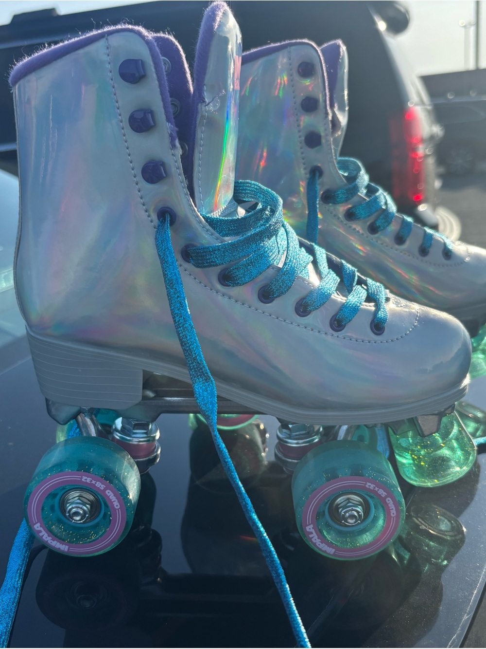 Impala Holographic Roller Skates for Women — Purple & Teal Size 6 - Picture 2 of 10